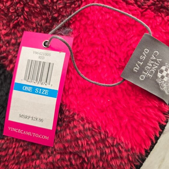 VINCE CAMUTO Red Buffalo Plaid Infinity Scarf NWT - Picture 5 of 6